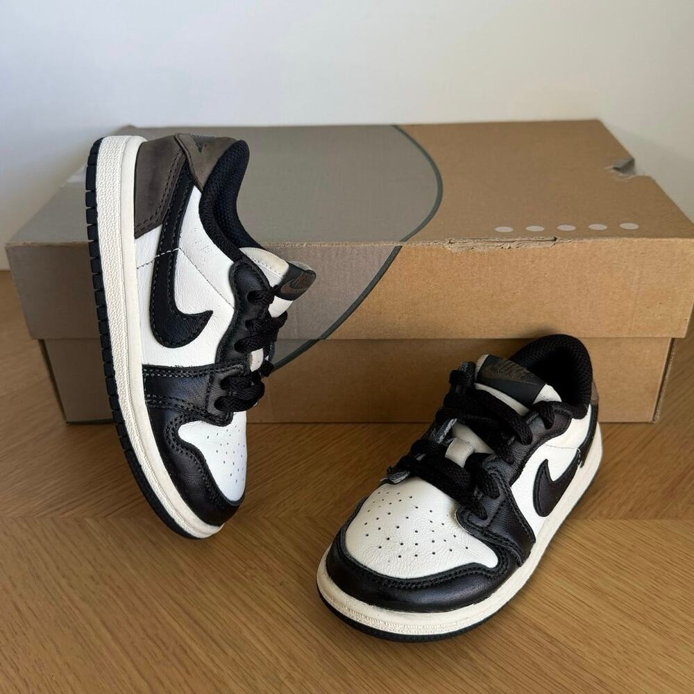 Nike Air Jordan 1 Low ‘Mocha’ Toddler Sneakers- SZ 9 C